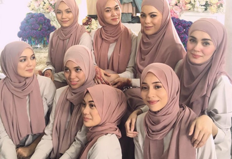 5 Alasan Mengapa Anda Kena Hati-Hati Dengan Gadis Kelantan 