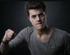 Asal Gaduh Je Suami Tumbuk Pintu, Lepas Pindah Rumah Baru Suami Cerita Hal Sebenar Yang Buatkan Aku Terdiam