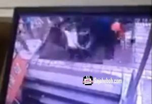 SAJAHEBOH.COM - Lima Orang Ditelan Lubang Besar Yang Muncul Secara Tiba-tiba Ketika Menunggu Bas https://www.facebook.com/sajaheboh/