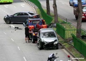 sajaheboh.com - Makna Mimpi Dilanggar Kereta Atau Terlibat Kemalangan
